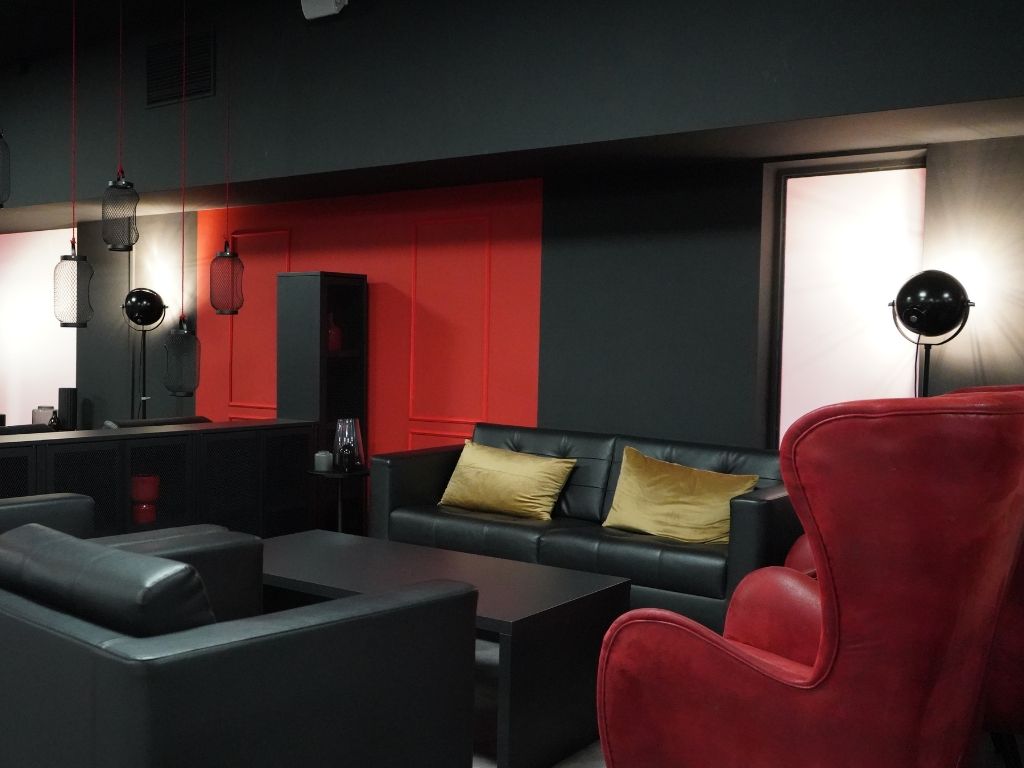 Lounge.jpg